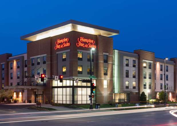Images Hampton Inn & Suites Omaha-Downtown