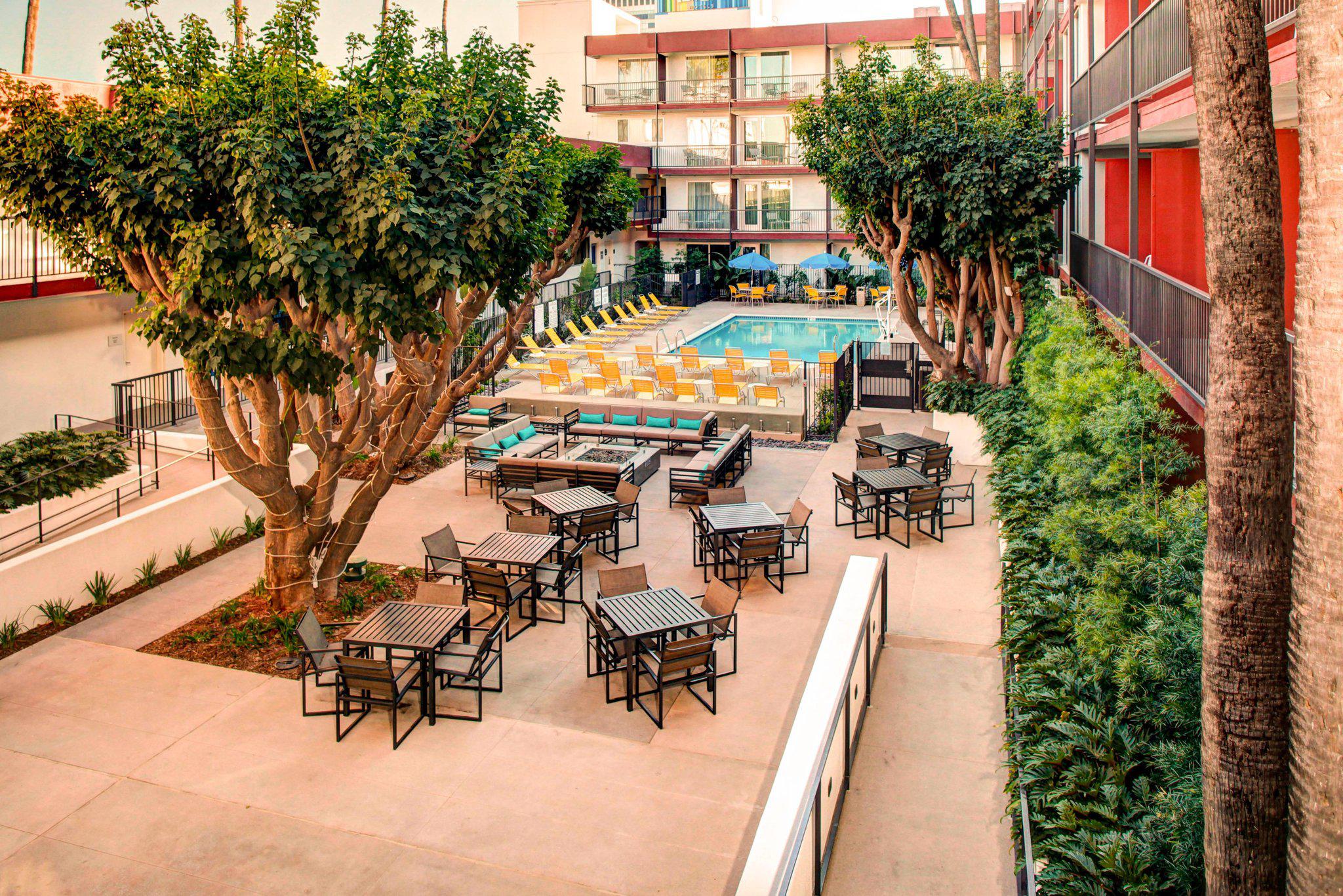 Fairfield Inn & Suites by Marriott Los Angeles LAX/El Segundo Photo