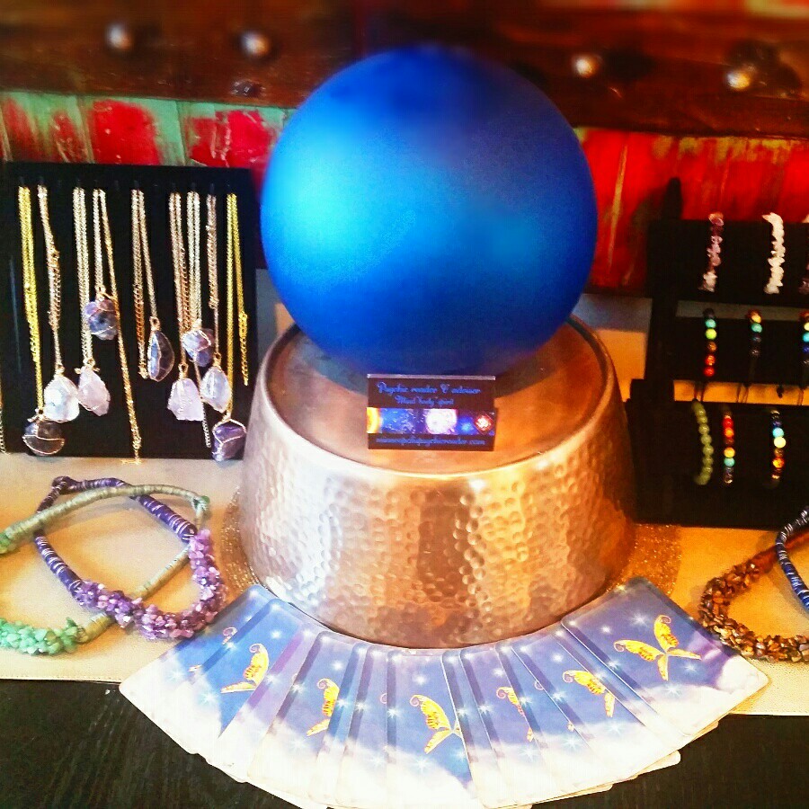 Spiritual Psychic Reader and Adviser Logo