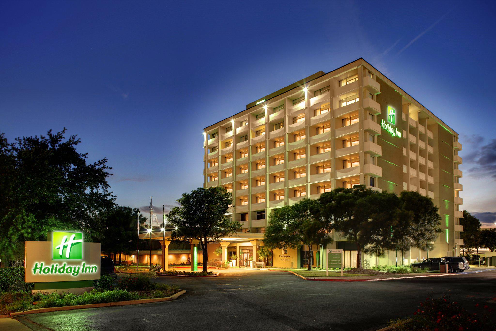 Holiday Inn Austin Midtown Photo