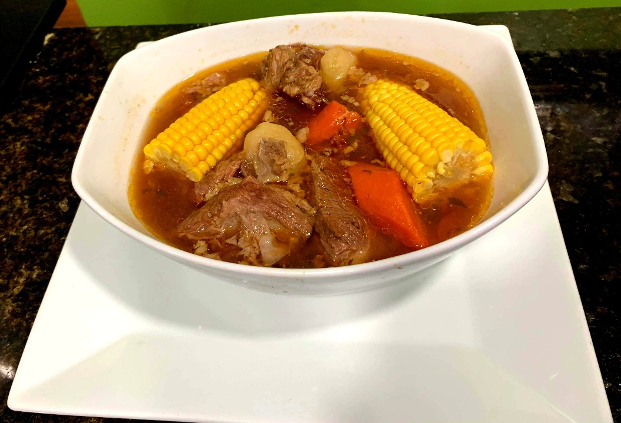 Caldo de res