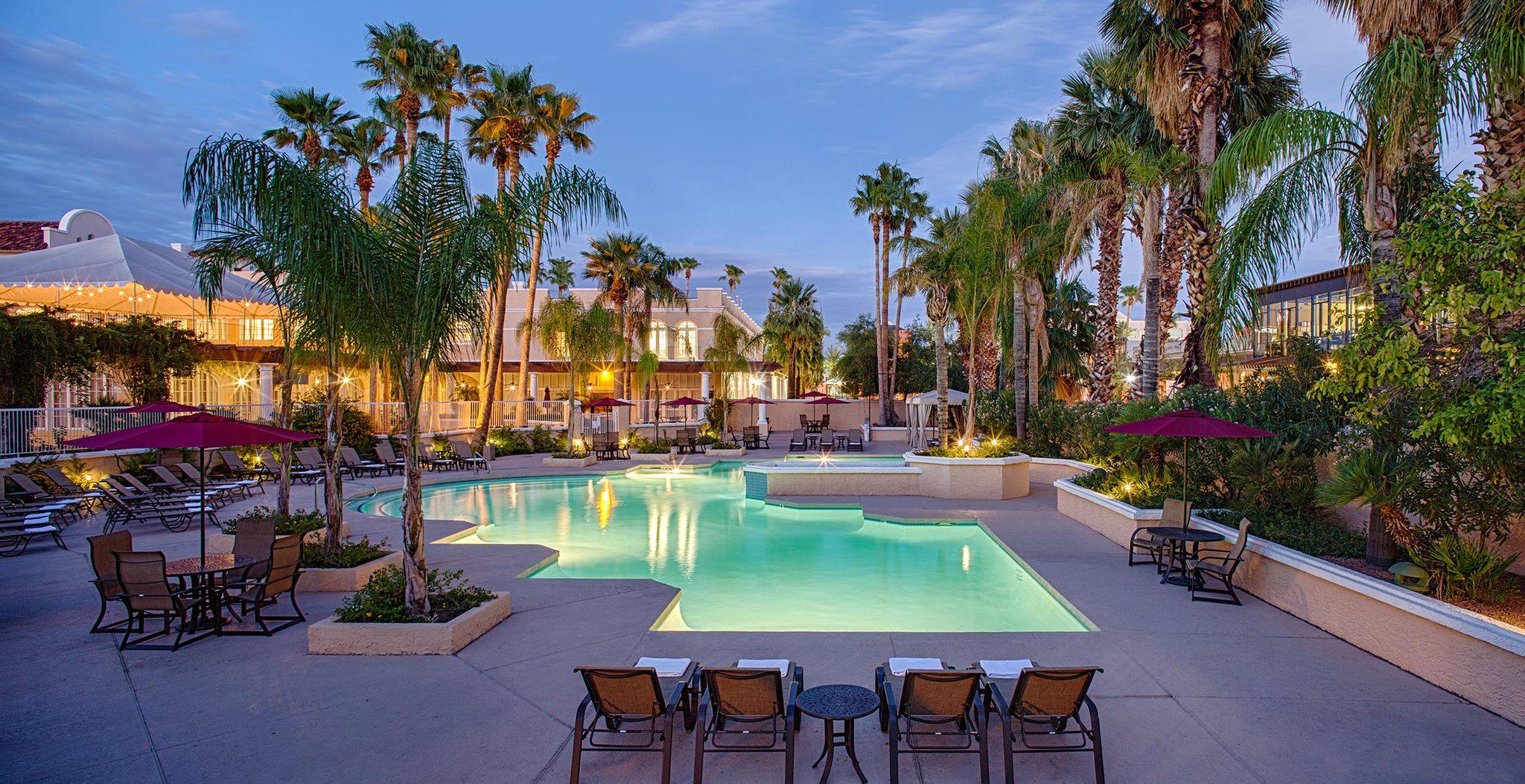 Crowne Plaza Hotels & Resorts Phoenix - Chandler Golf Resort Photo