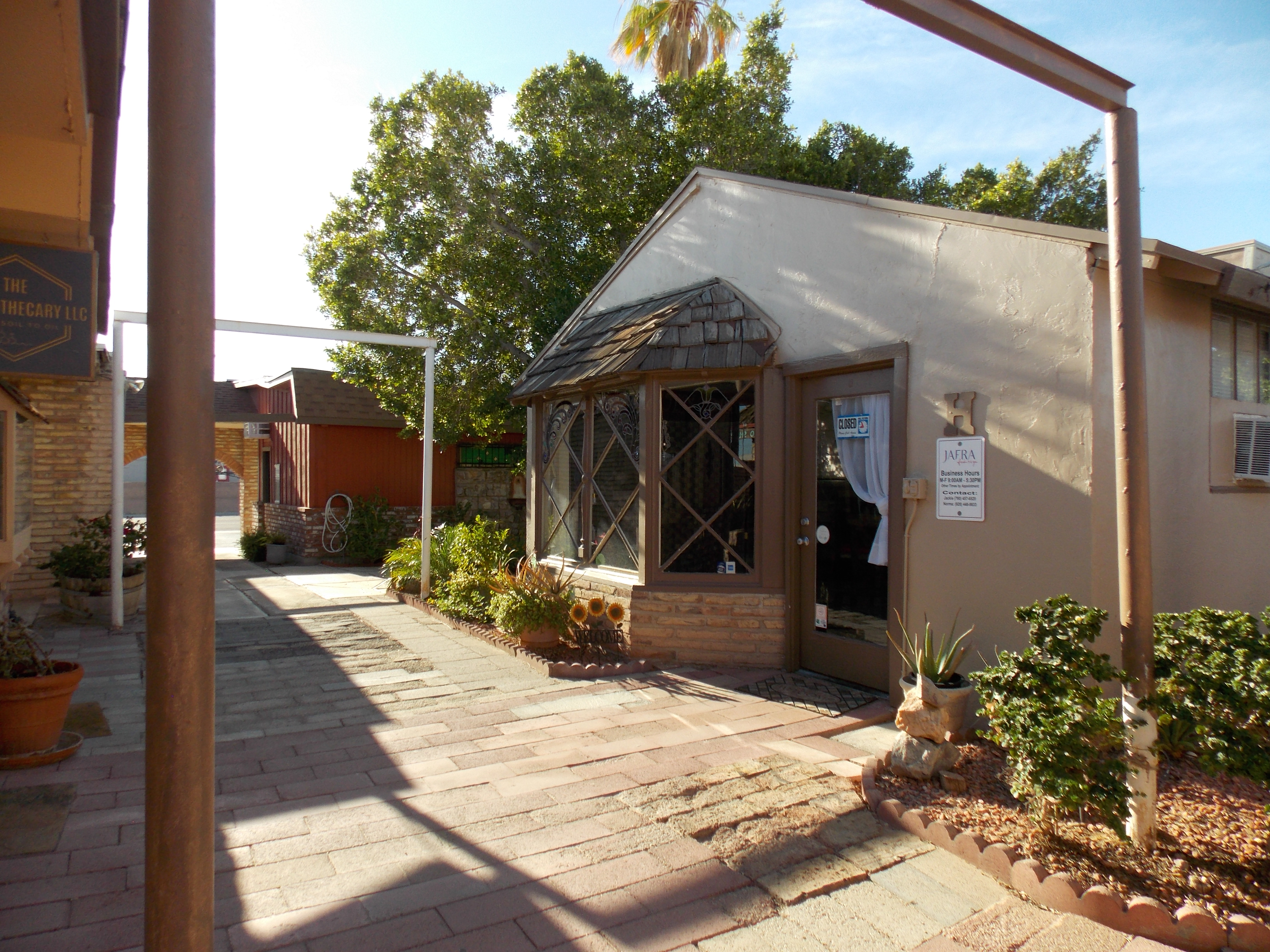 Gallery thumbnail