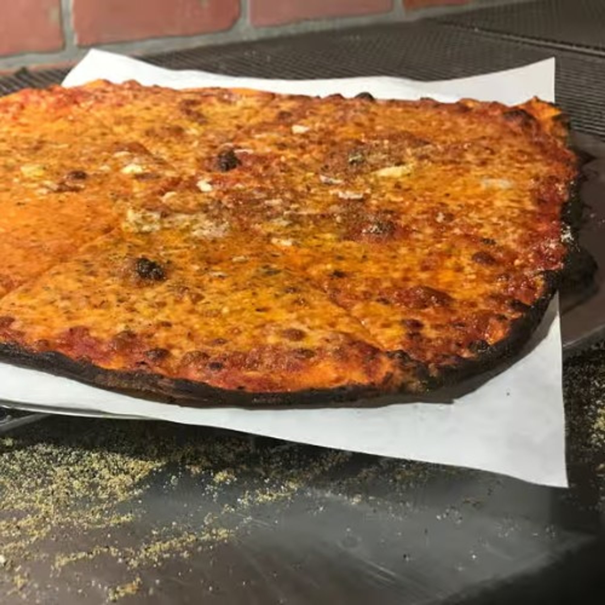 New Haven Style Thin Crust