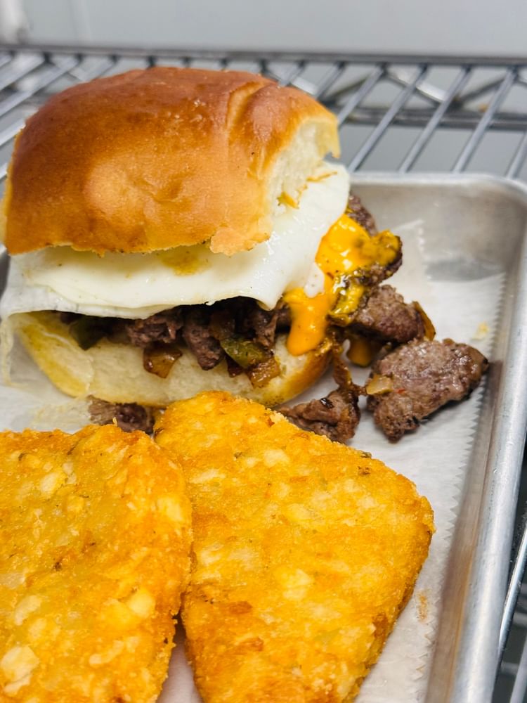 Steak & Egg Sand