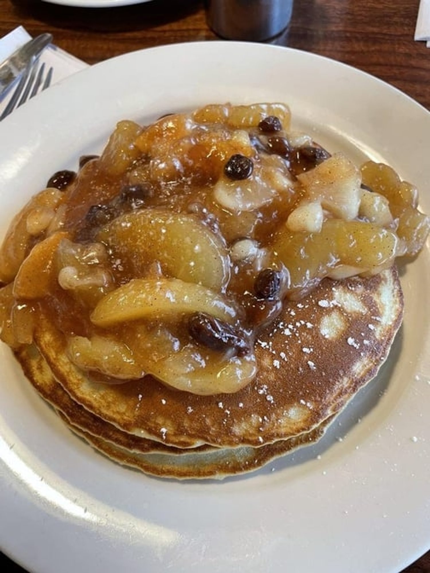 Apple Cinnamon Raisin Pancakes
