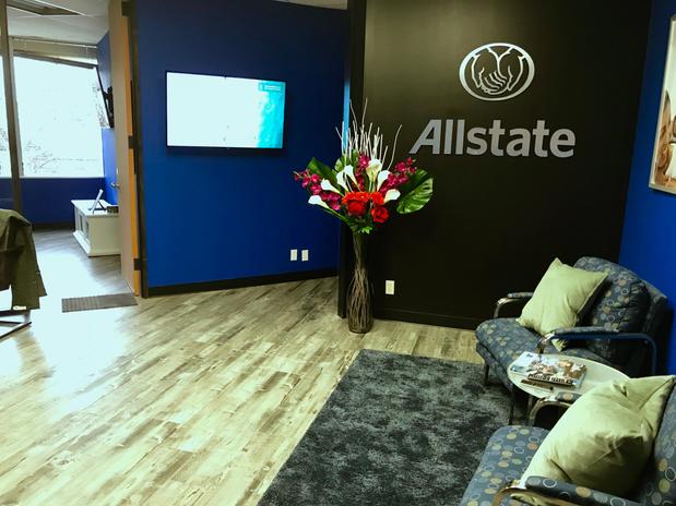 Images Derick Strickland: Allstate Insurance
