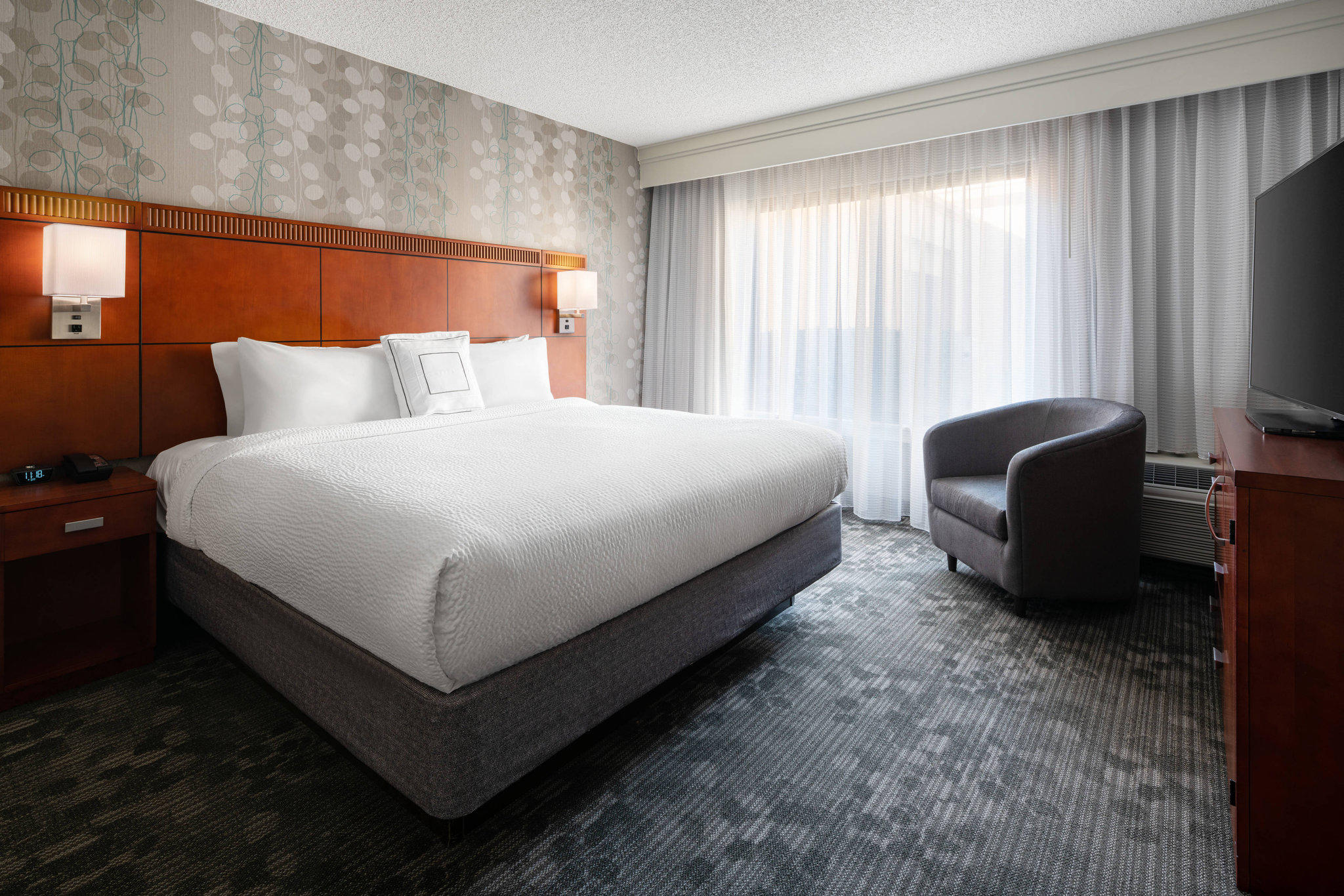 Courtyard by Marriott San Jose Cupertino Photo