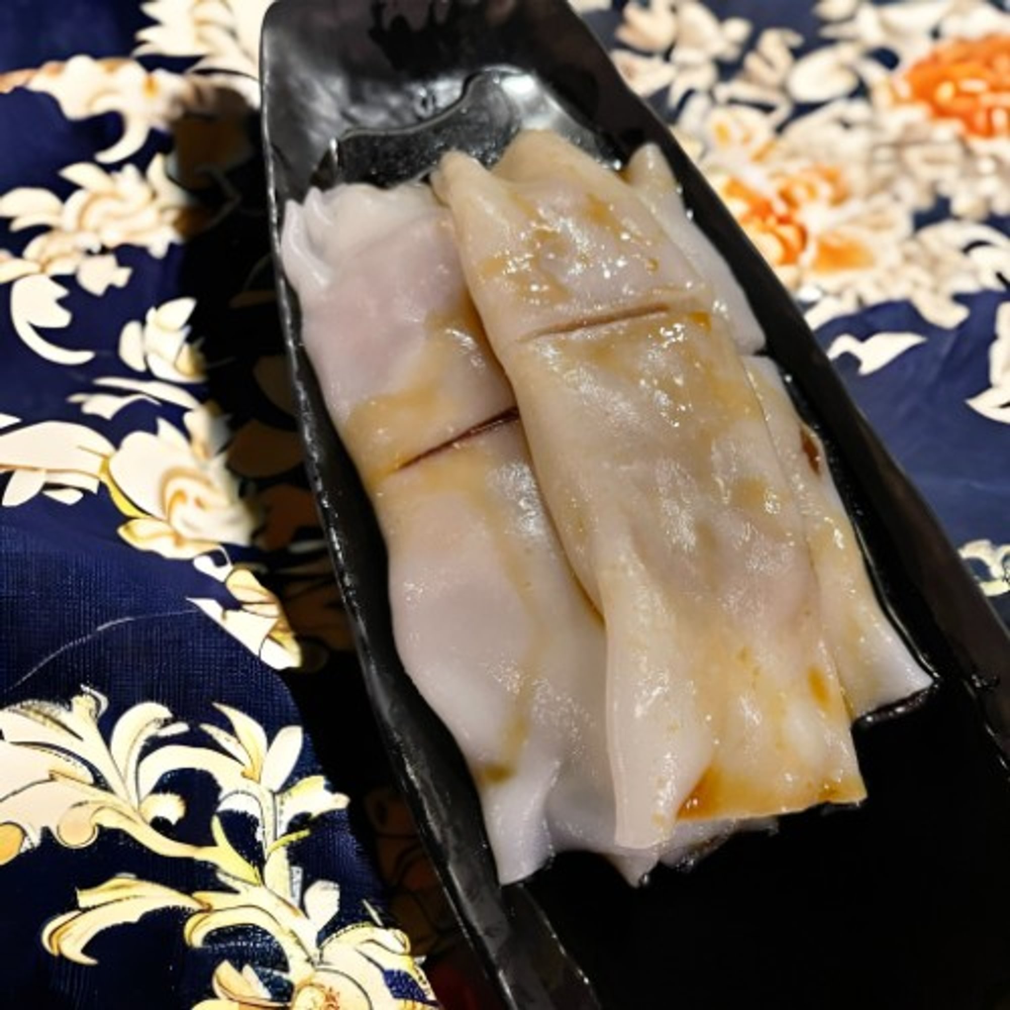 Steamed Flat Noodle with Beef (3)