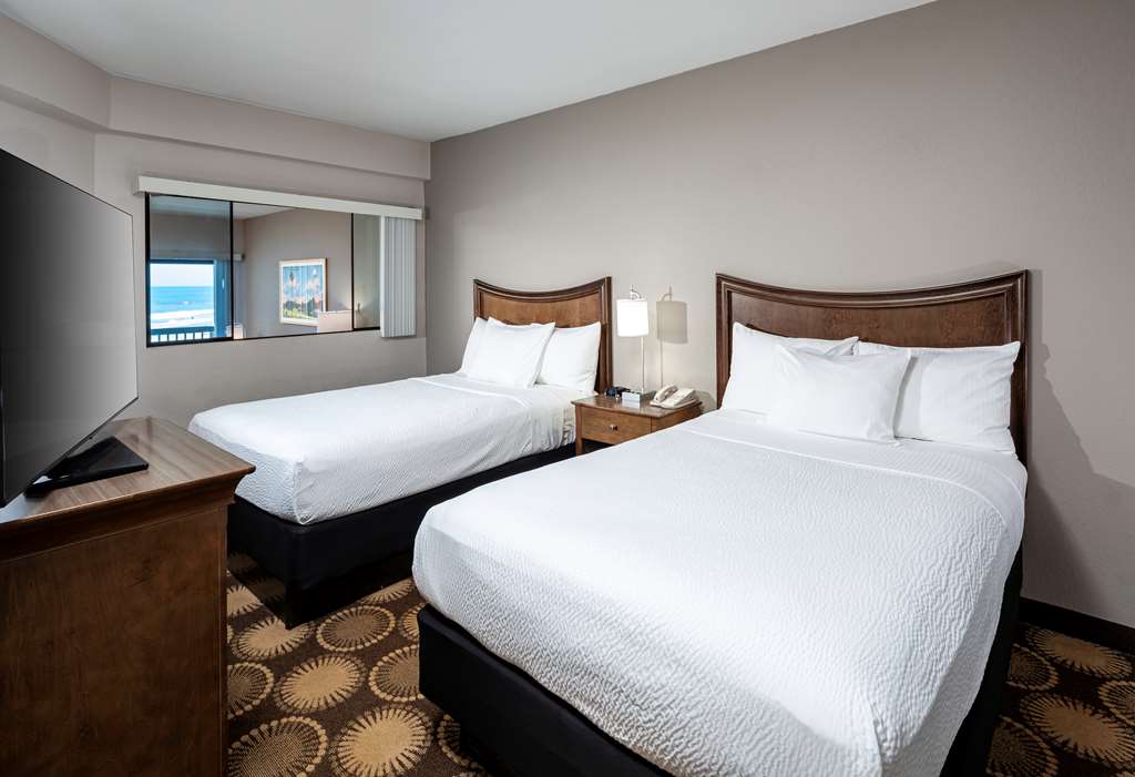 Best Western New Smyrna Beach Hotel & Suites Image