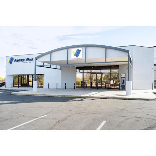 Vantage West Credit Union Logo
