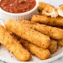 Mozzarella Sticks (8 Pieces)
