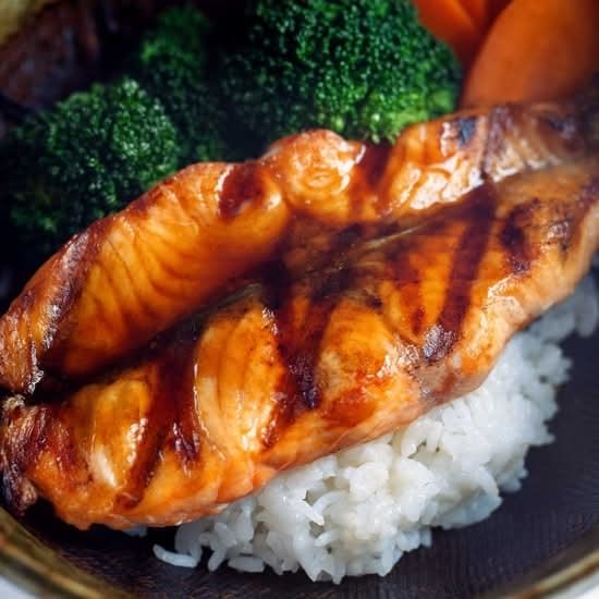 (L) Salmon Teriyaki Bowl