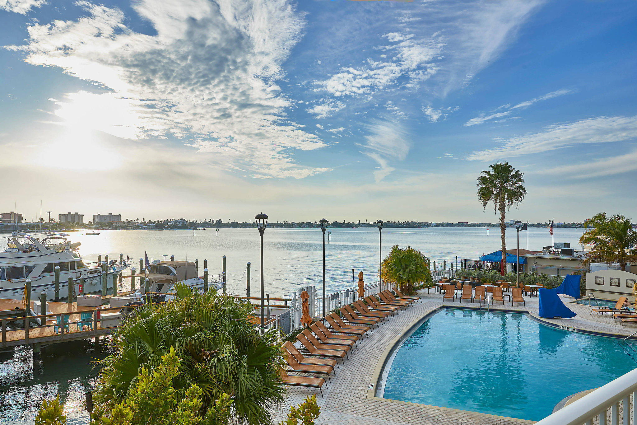 Courtyard by Marriott St. Petersburg Clearwater/Madeira Beach Photo