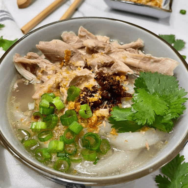 9. Kaw Piek Sen Noodle Soup