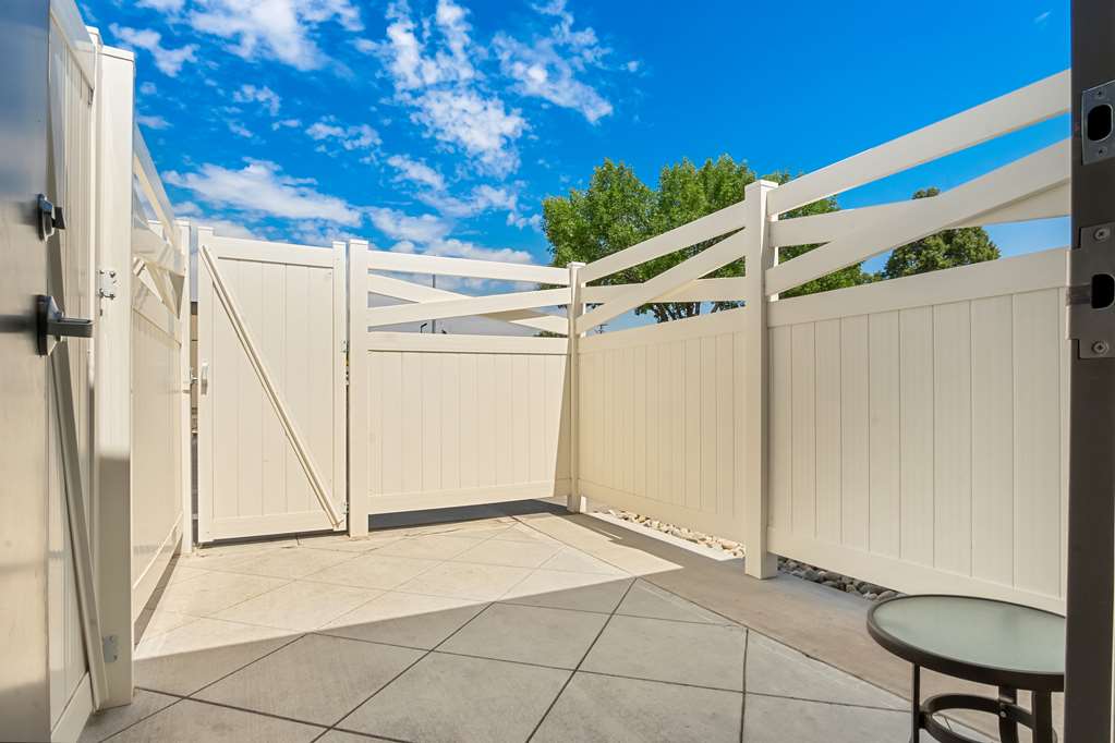 Best Western Sawtooth Inn & Suites Image