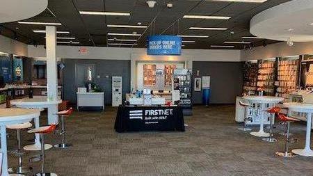 AT&T Store Photo