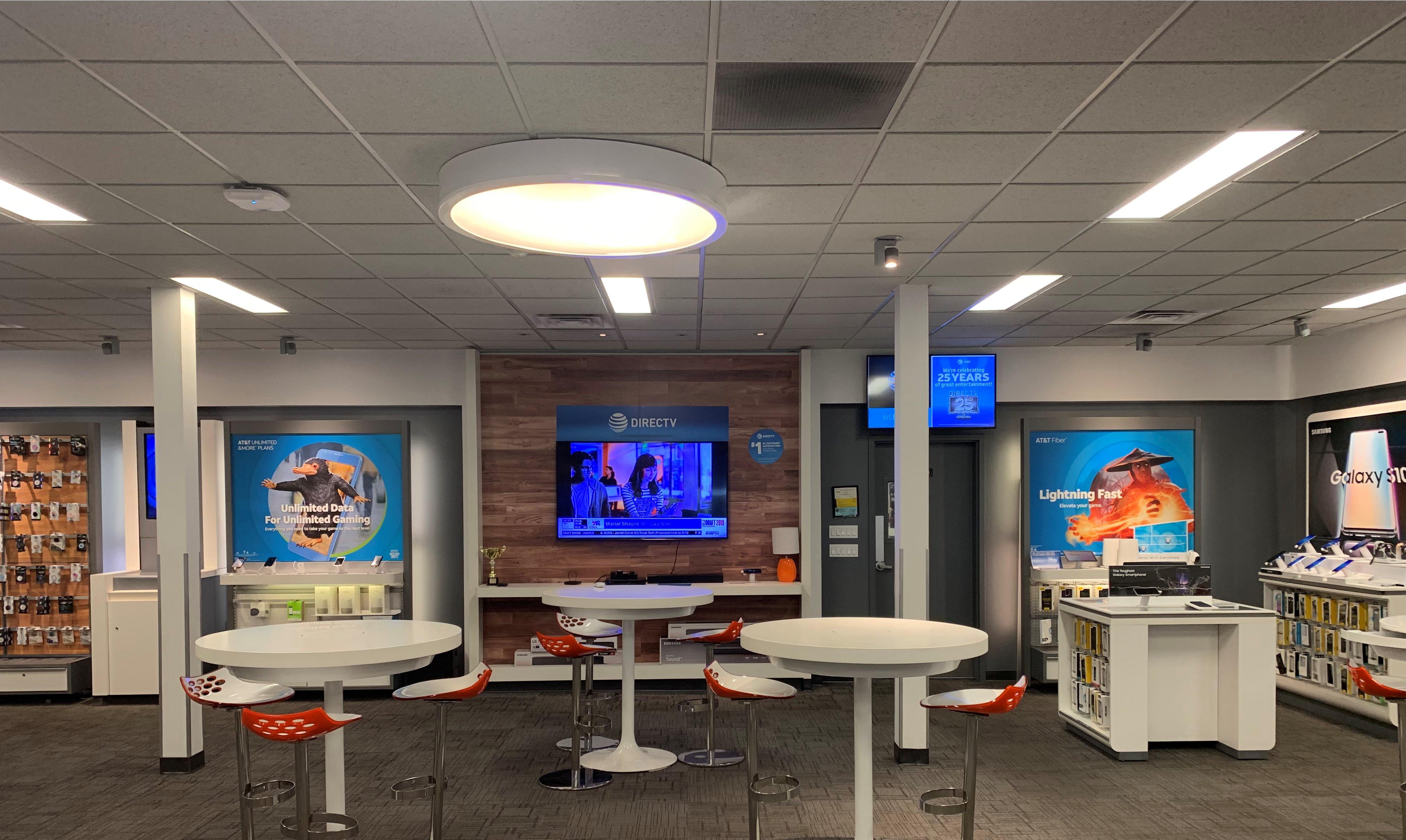 AT&T Store Photo