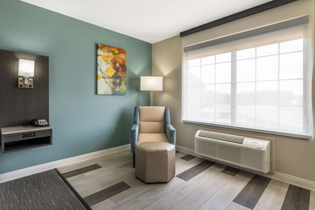 Best Western Prime Inn & Suites Image