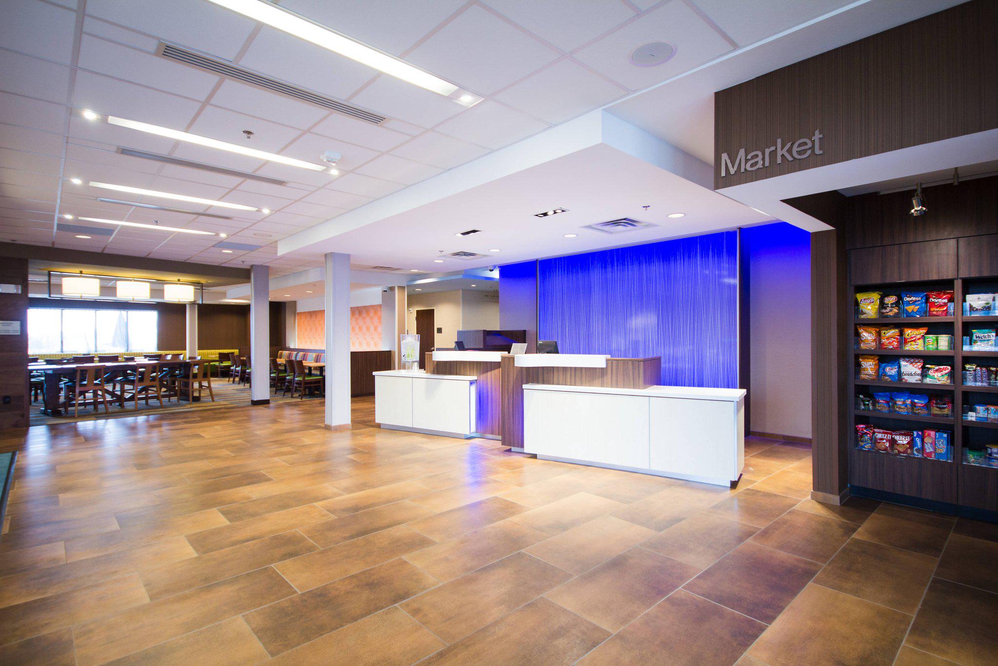 Fairfield Inn & Suites by Marriott Denver Northeast/Brighton Photo