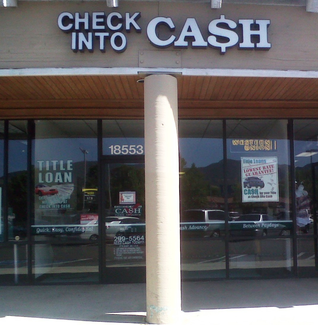 Check Into Cash Photo