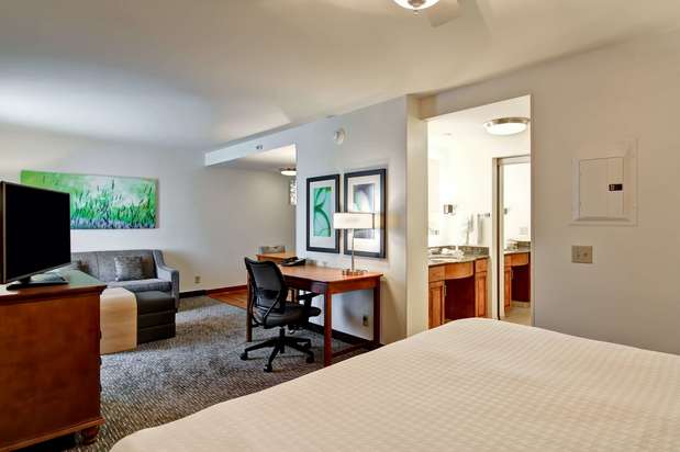 Images Homewood Suites by Hilton Omaha-Downtown