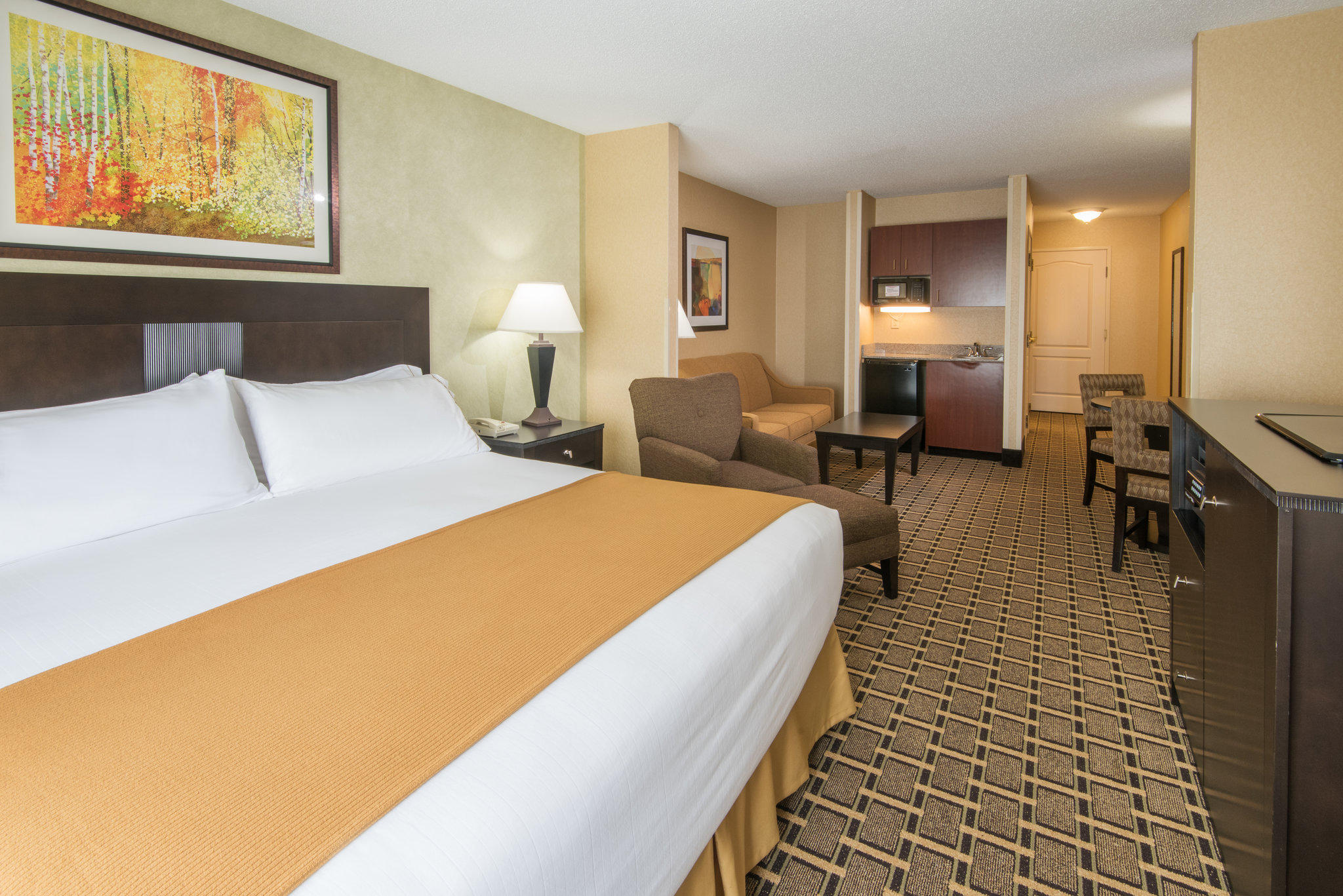 Holiday Inn Express & Suites Sharon-Hermitage Photo