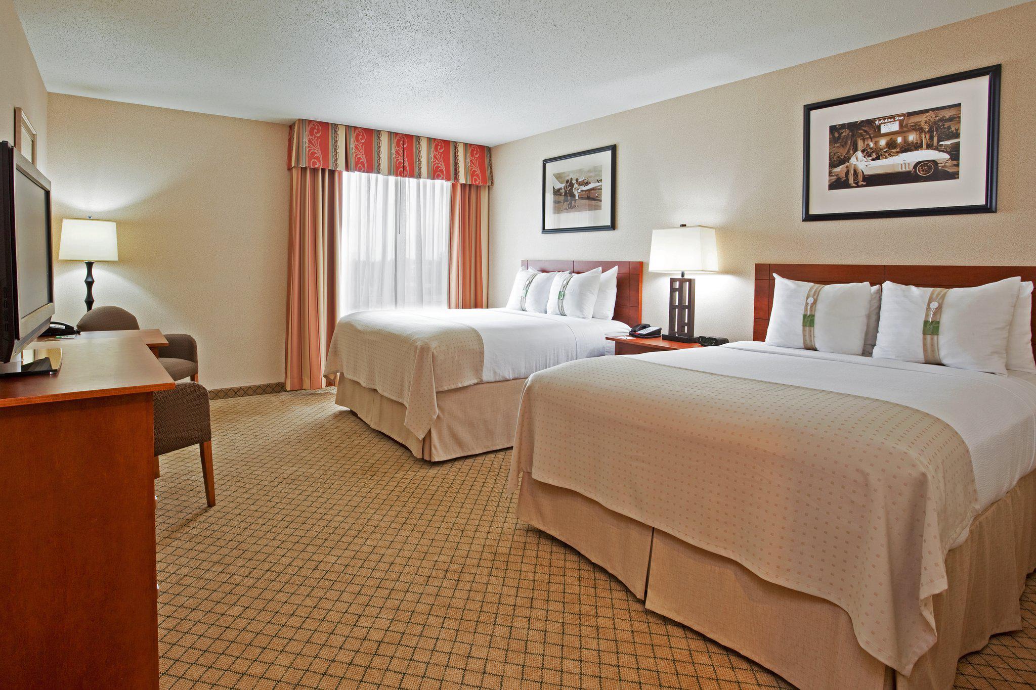 Holiday Inn Purdue - Fort Wayne Photo