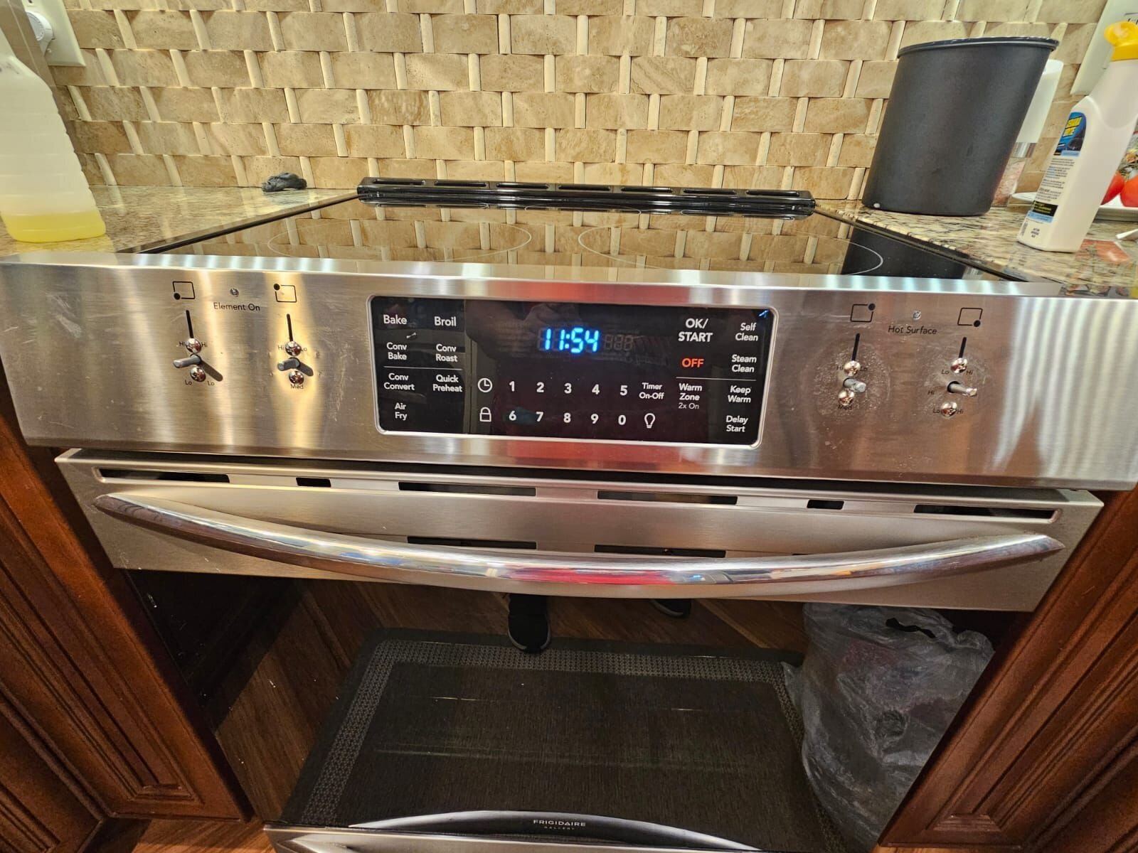 Queen Bee Maids Corp of Boca Raton & Coral Springs Image