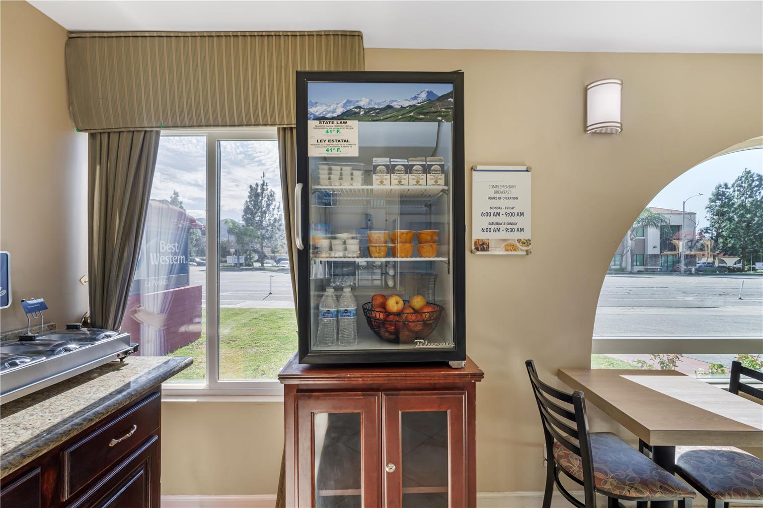 Best Western La Posada Motel Image