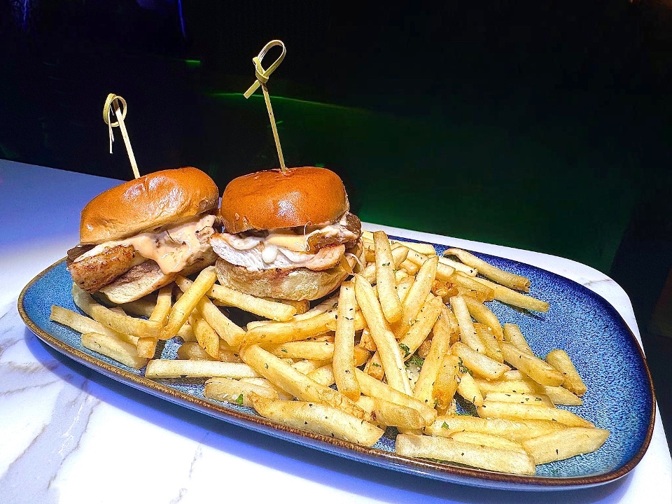 Grilled Chicken Sliders