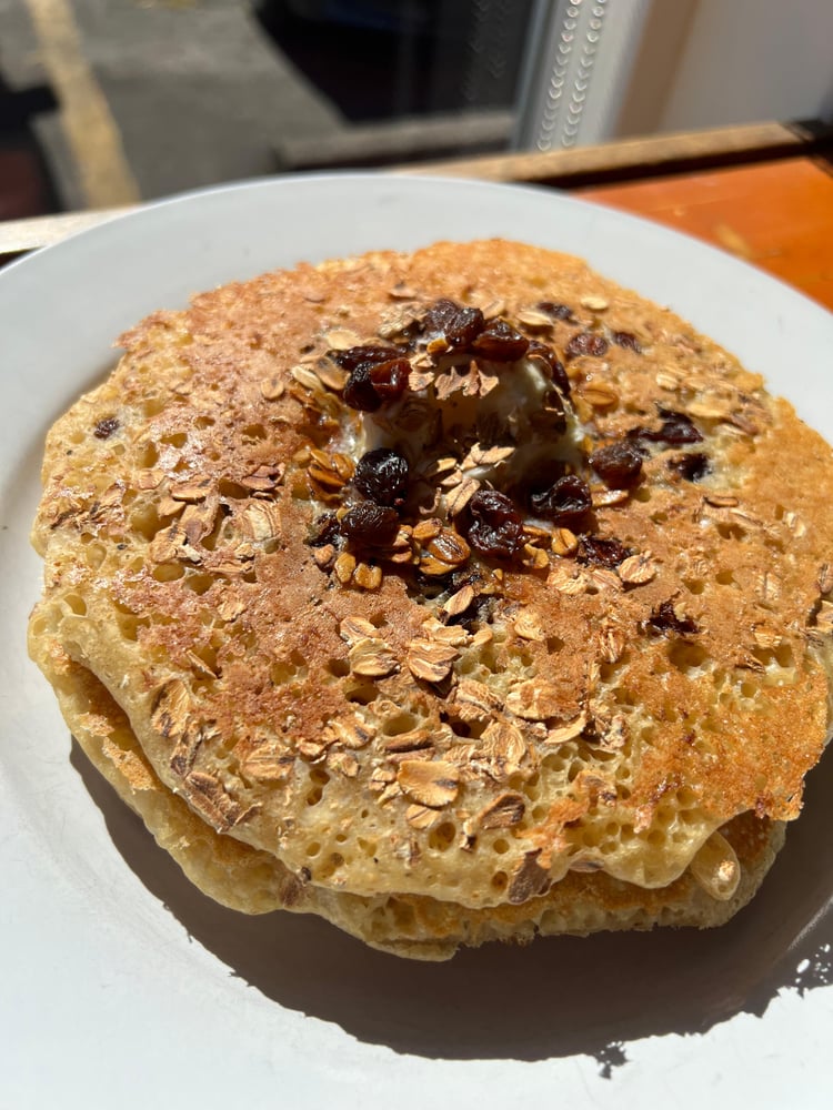 OATMEAL RAISIN PANCAKES