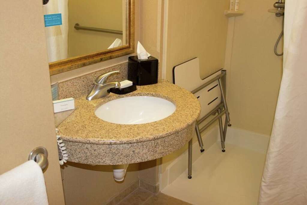 Hampton Inn Gallipolis Image