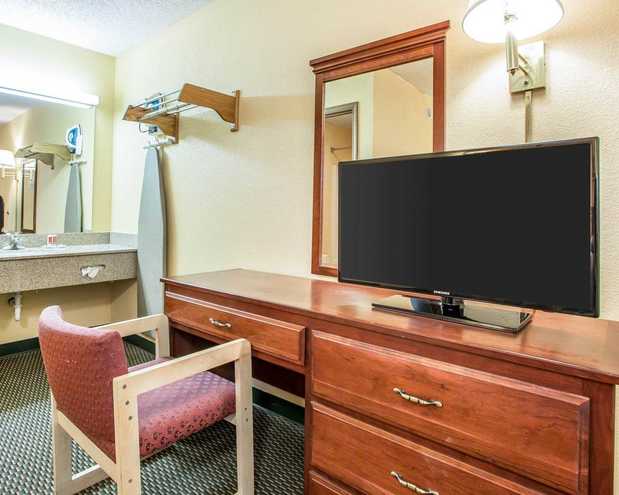 Images Econo Lodge