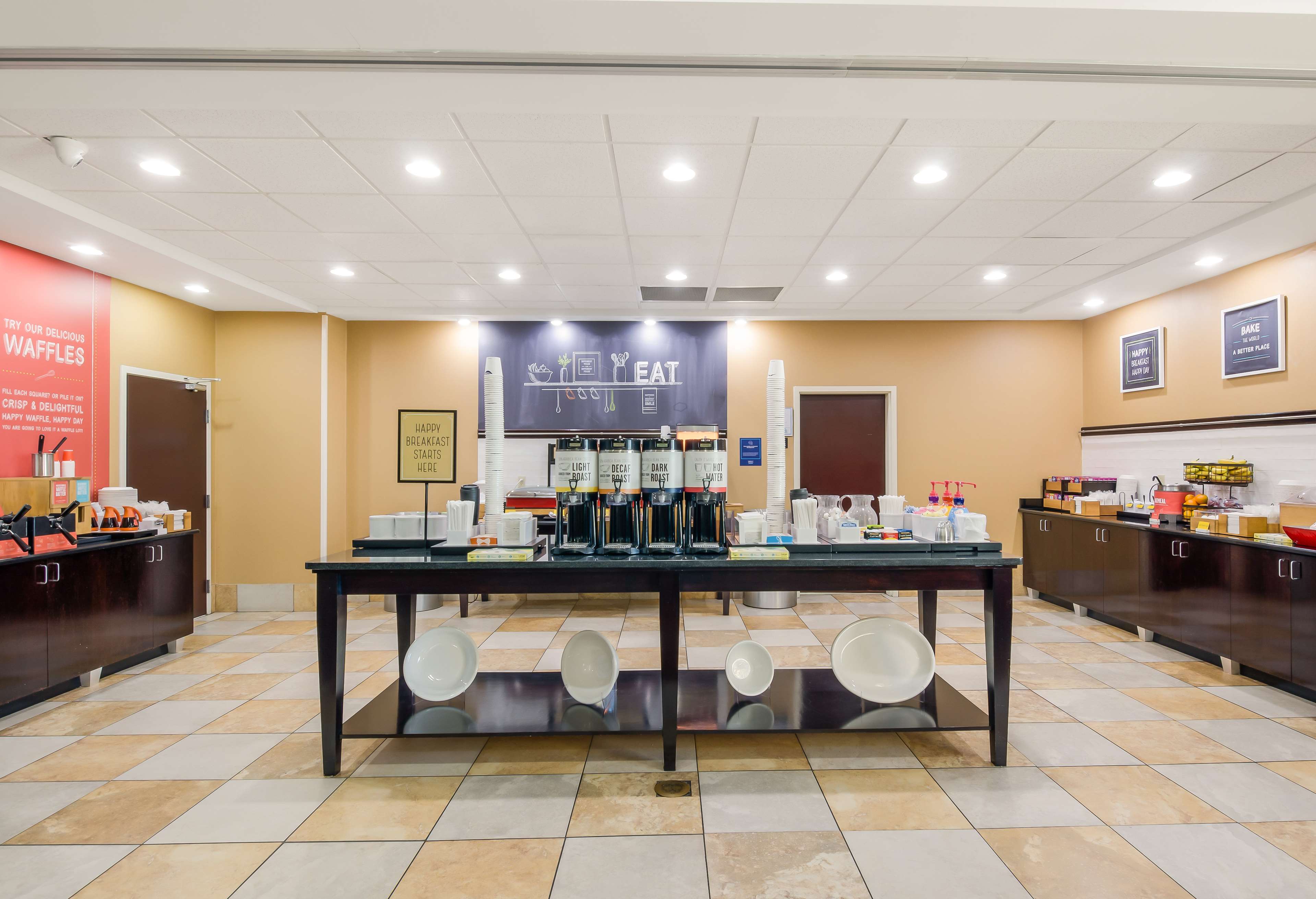 Hampton Inn Galax, 205 Cranberry Road, Galax, VA, Hotels & Motels