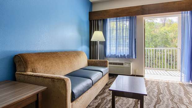 Images Best Western Plus River Escape Inn & Suites