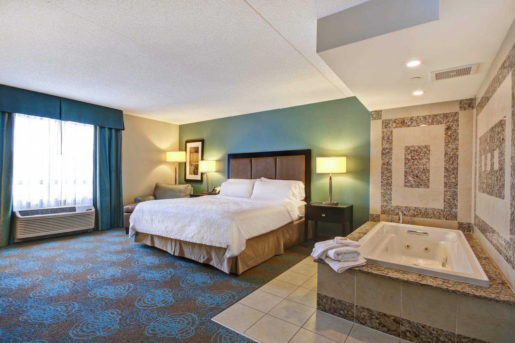 Foto de Holiday Inn Express & Suites Waterloo - St. Jacobs Area, an IHG Hotel