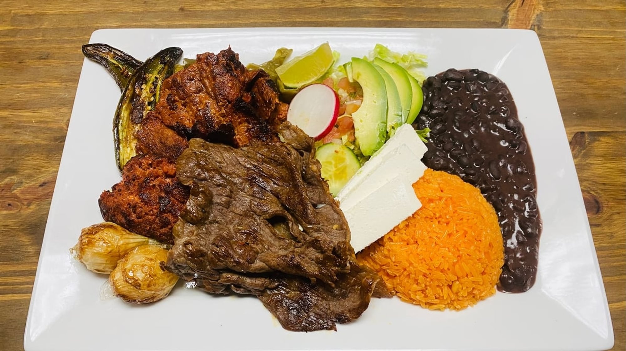 Bandeja Morelense Dinner