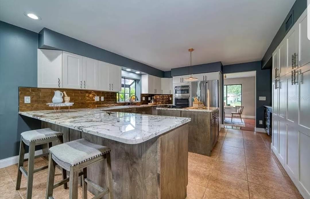 Chammowne Painting Image