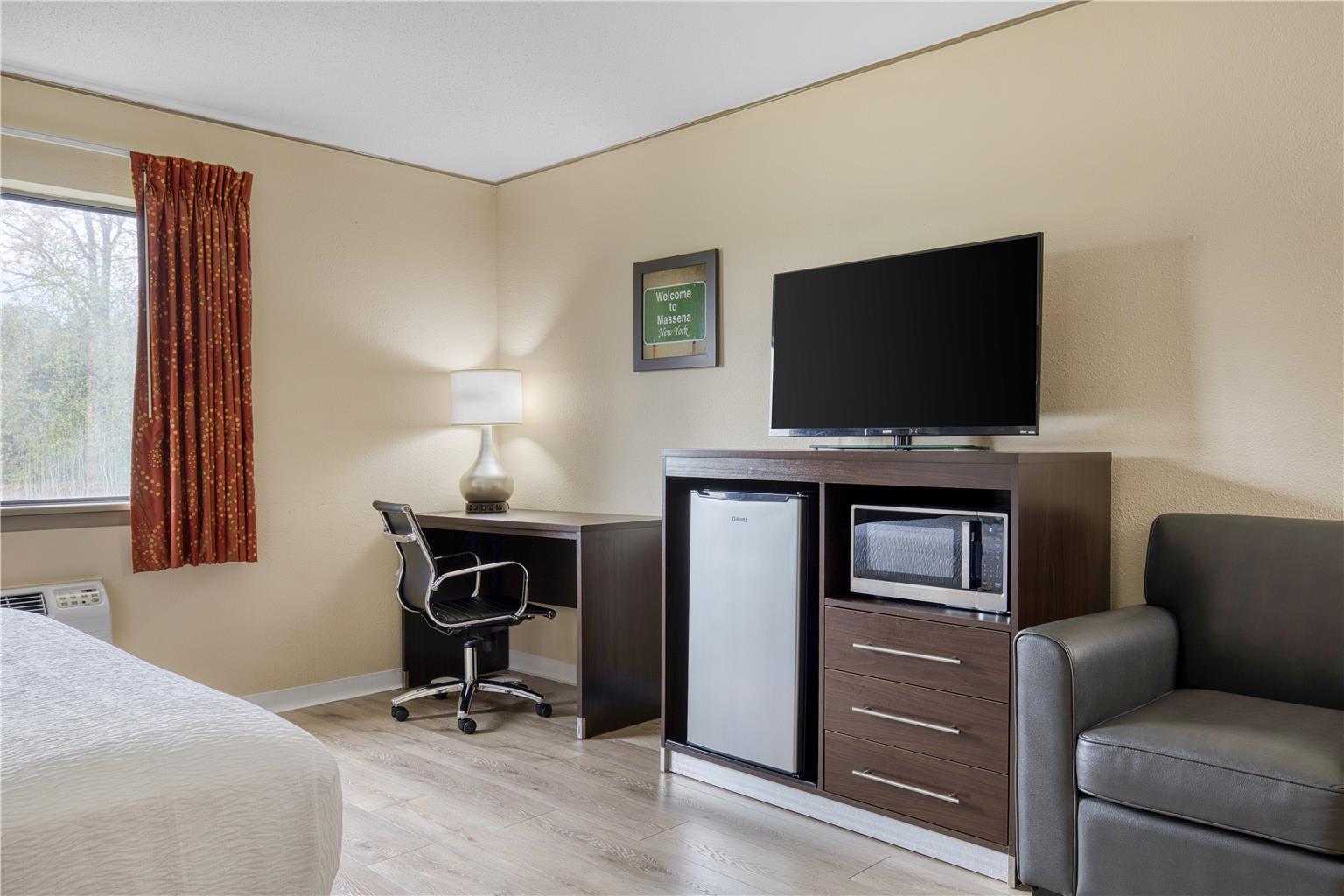 SureStay by Best Western Massena Image