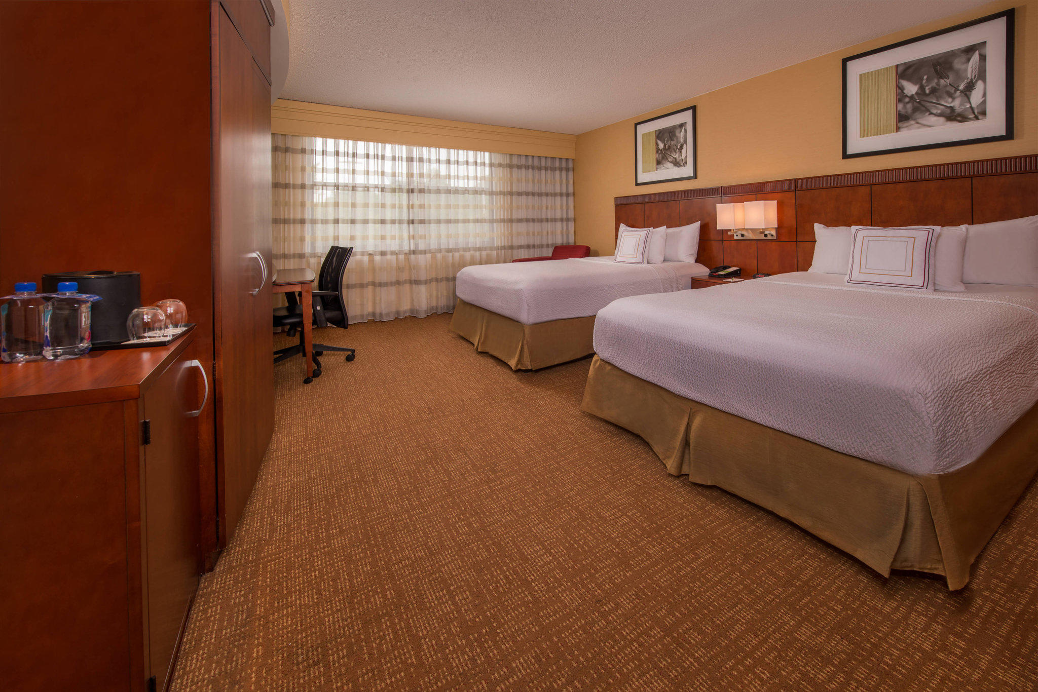 Courtyard by Marriott Newark-University of Delaware Photo