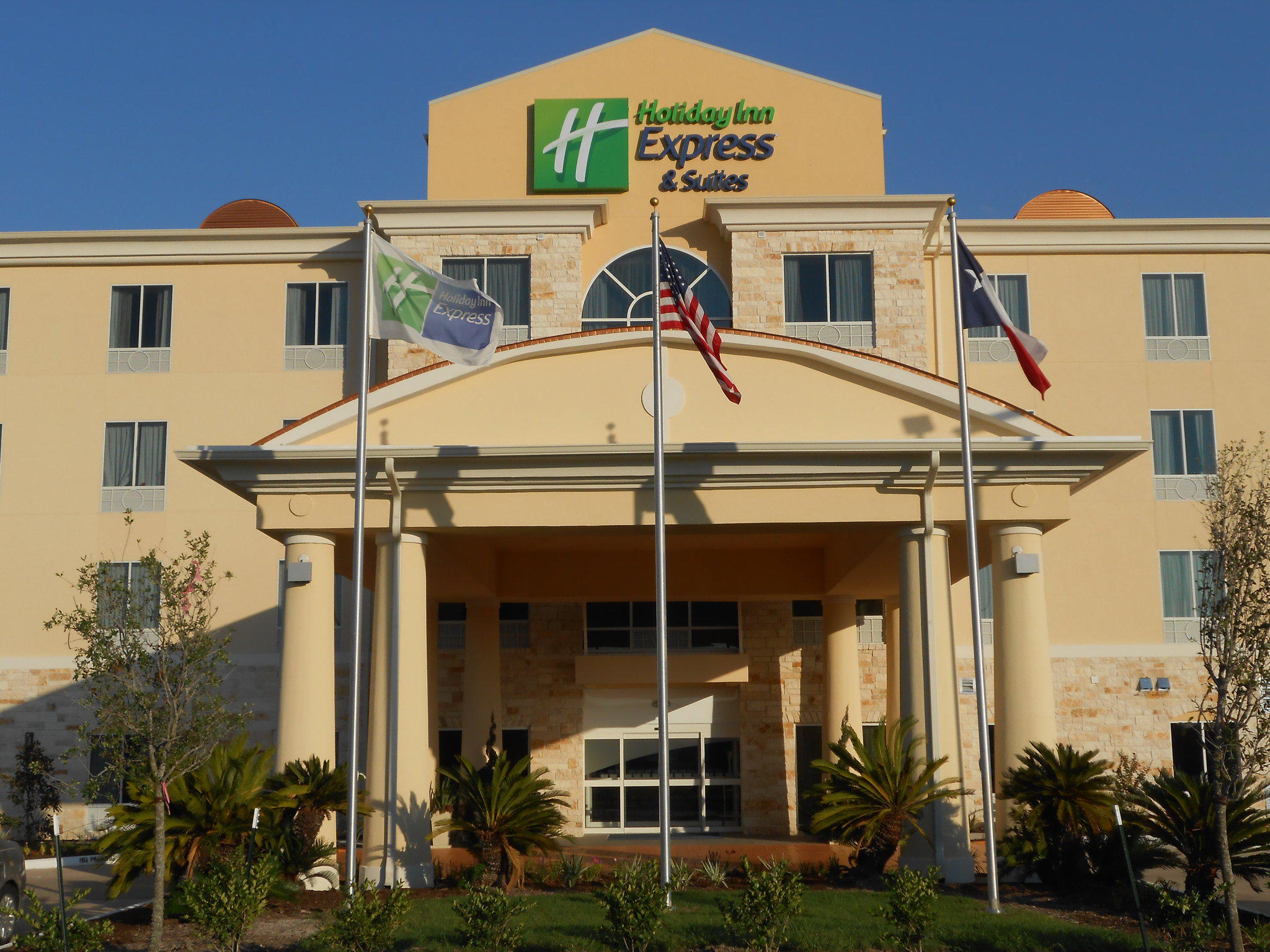 Holiday Inn Express & Suites Houston Northwest-Brookhollow Photo