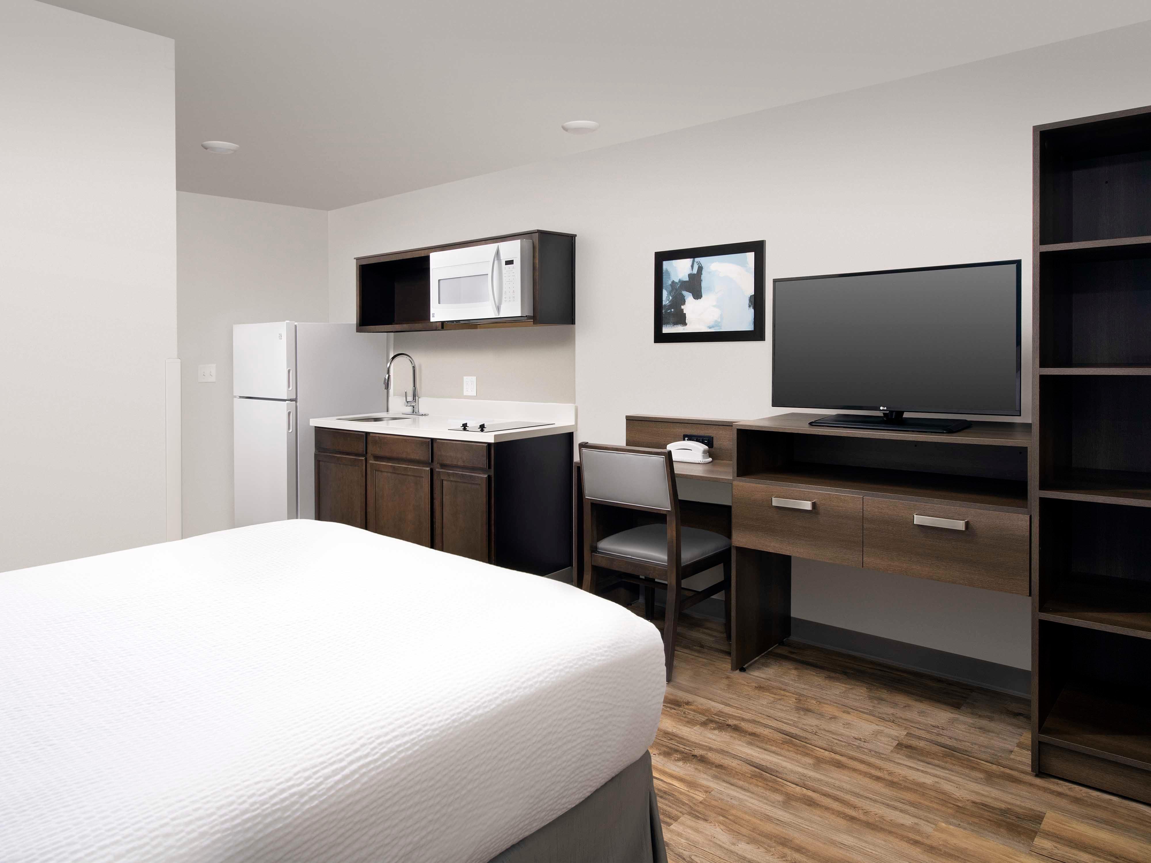 WoodSpring Suites Signature Austin South Central Photo