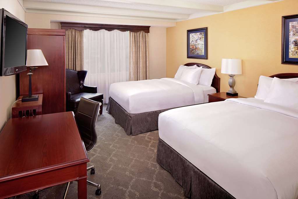 Desmond Hotel Malvern, a DoubleTree by Hilton Image