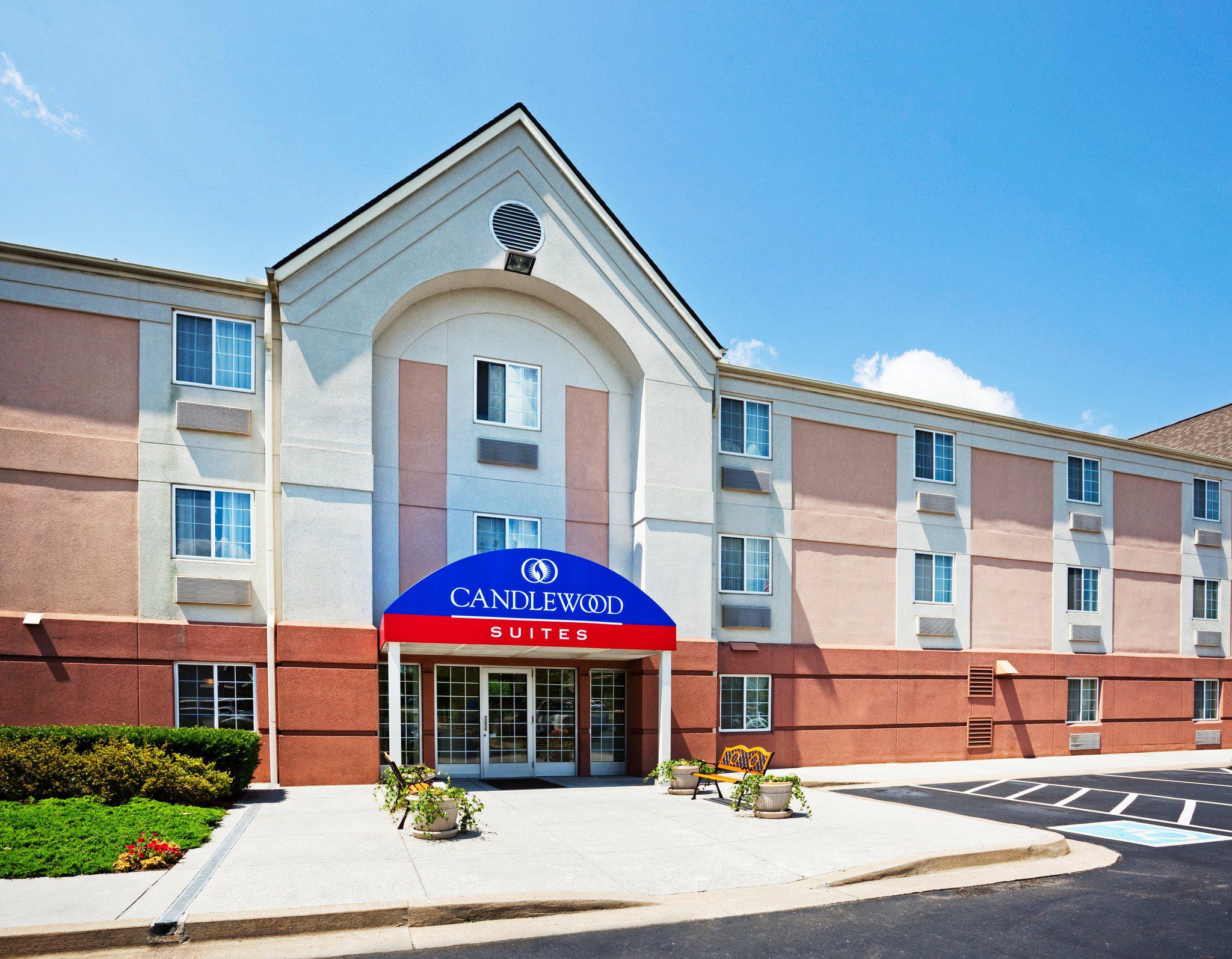 Candlewood Suites Knoxville Photo