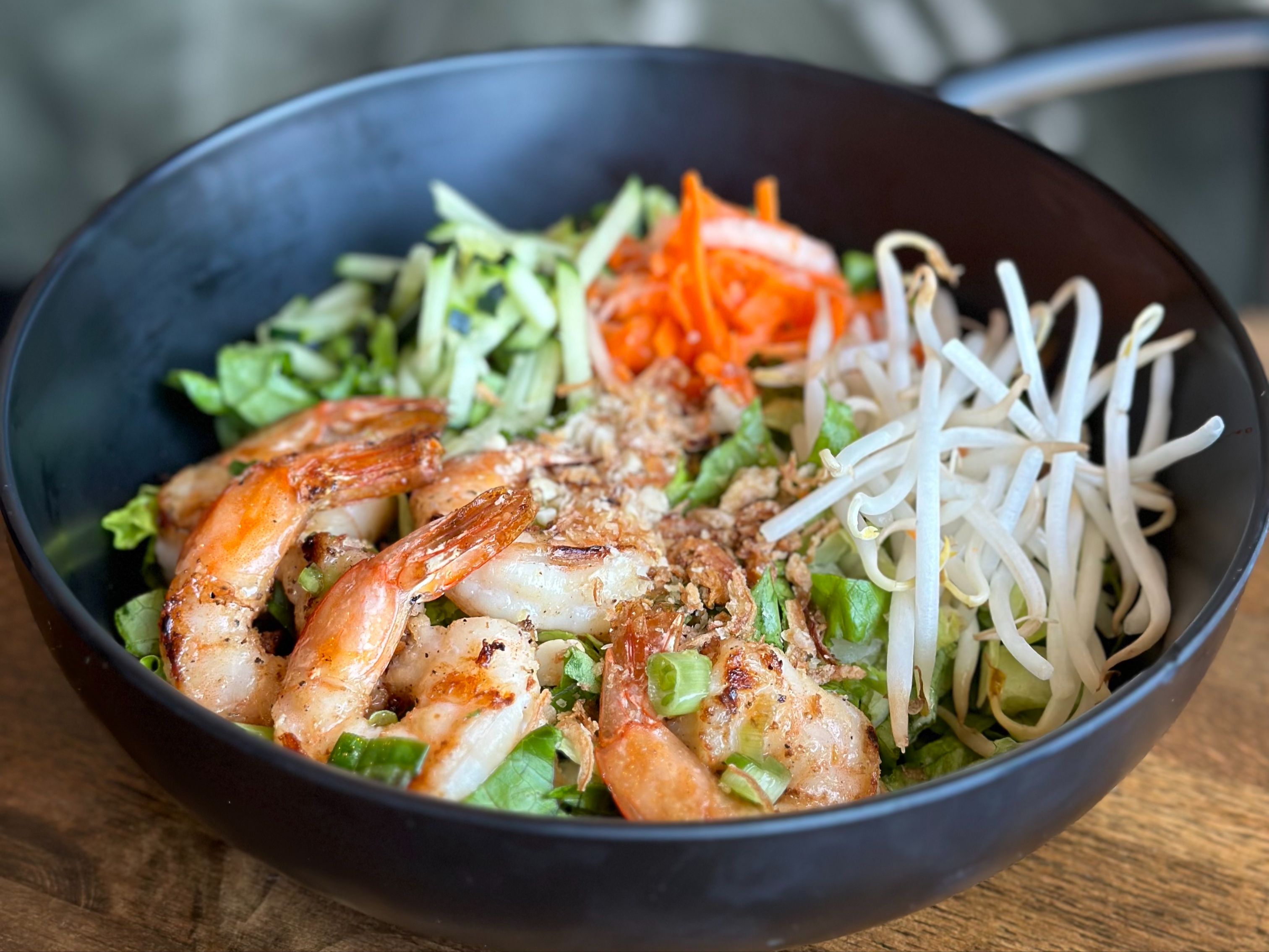 Garlic Prawn Salad