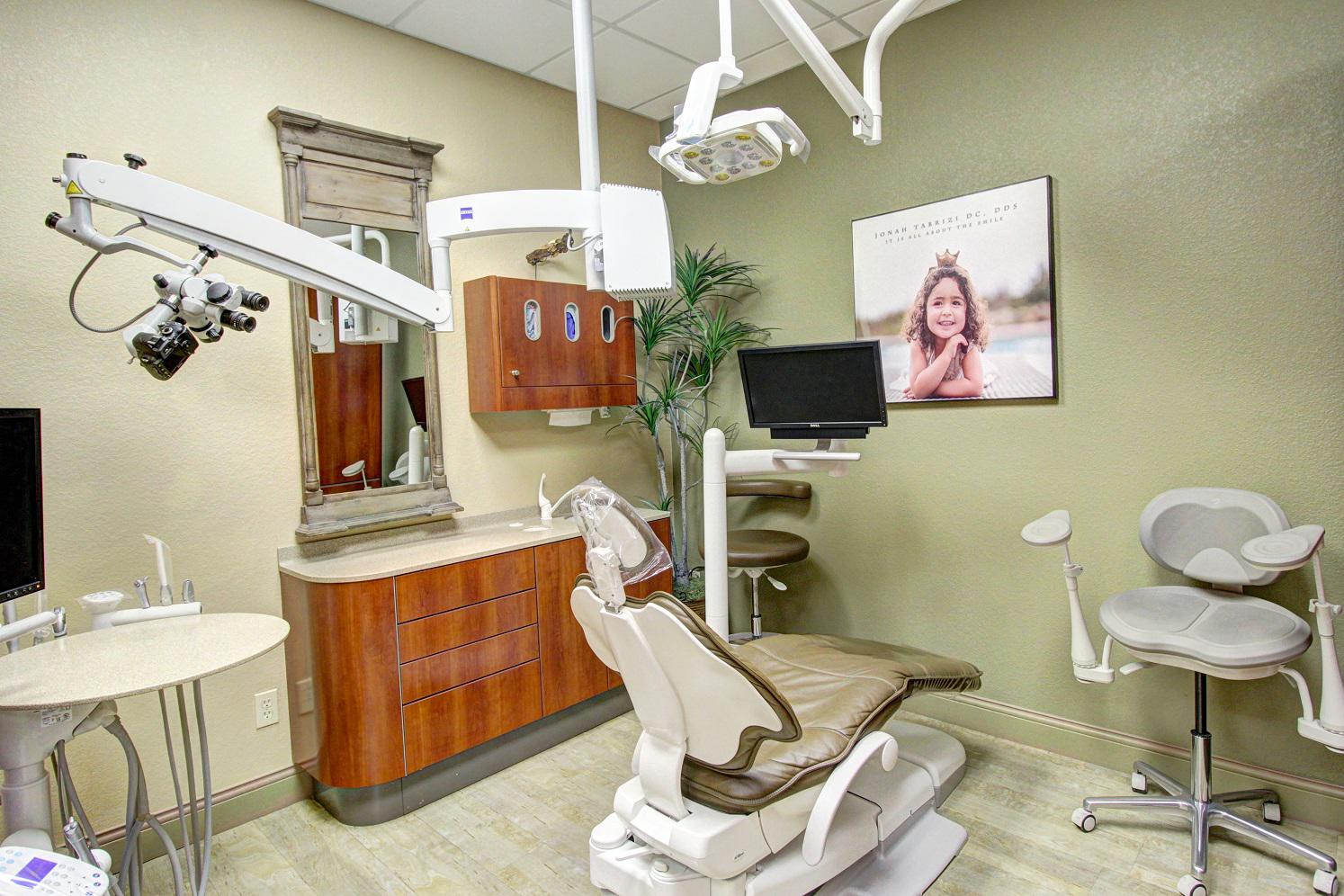 El Dorado Hills Cosmetic, Implant and Family Dentistry | 993 Governor Dr Ste 104, El Dorado Hills, CA, 95762 | +1 (916) 941-1515