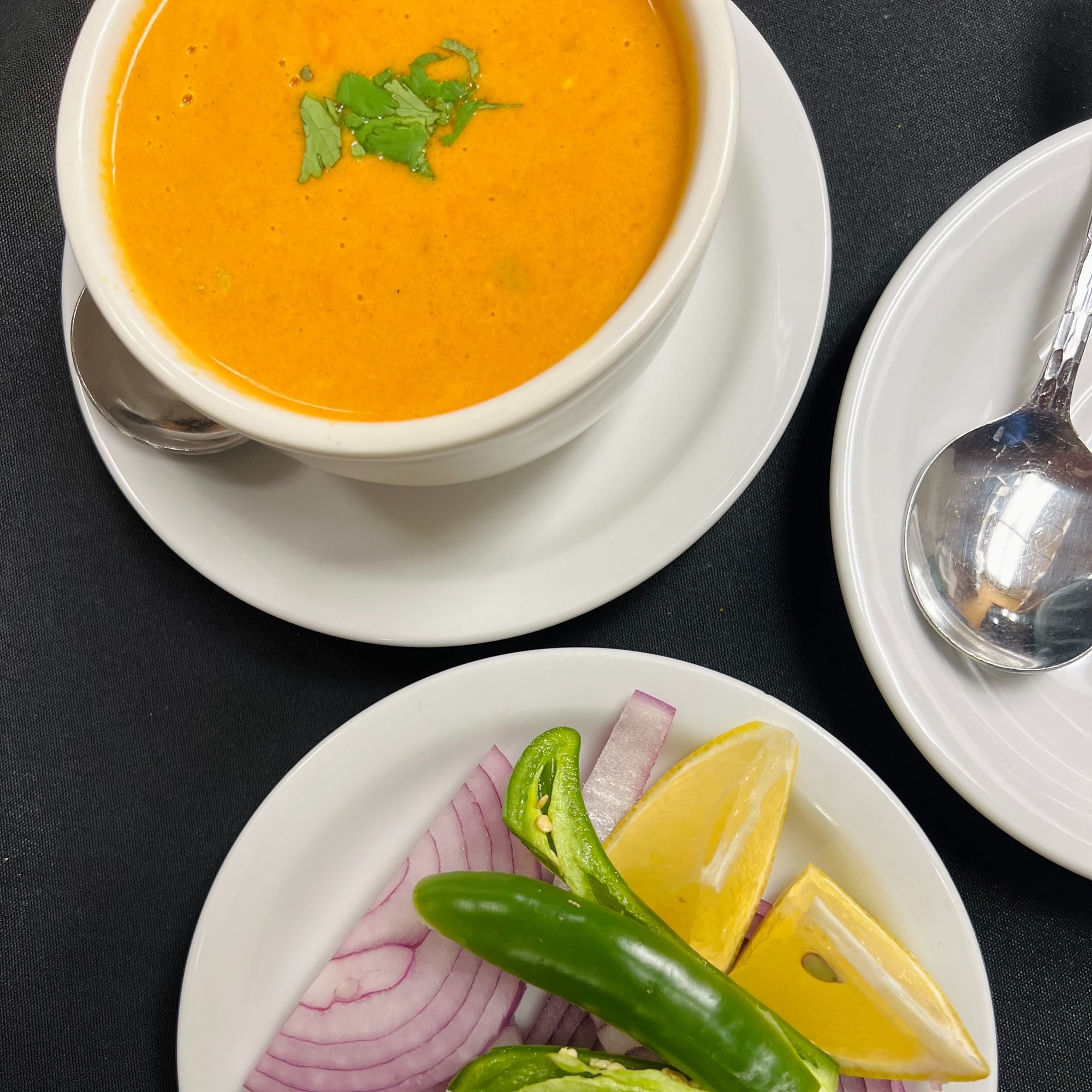 Chicken Tomato with Coconut Soup (12oz)