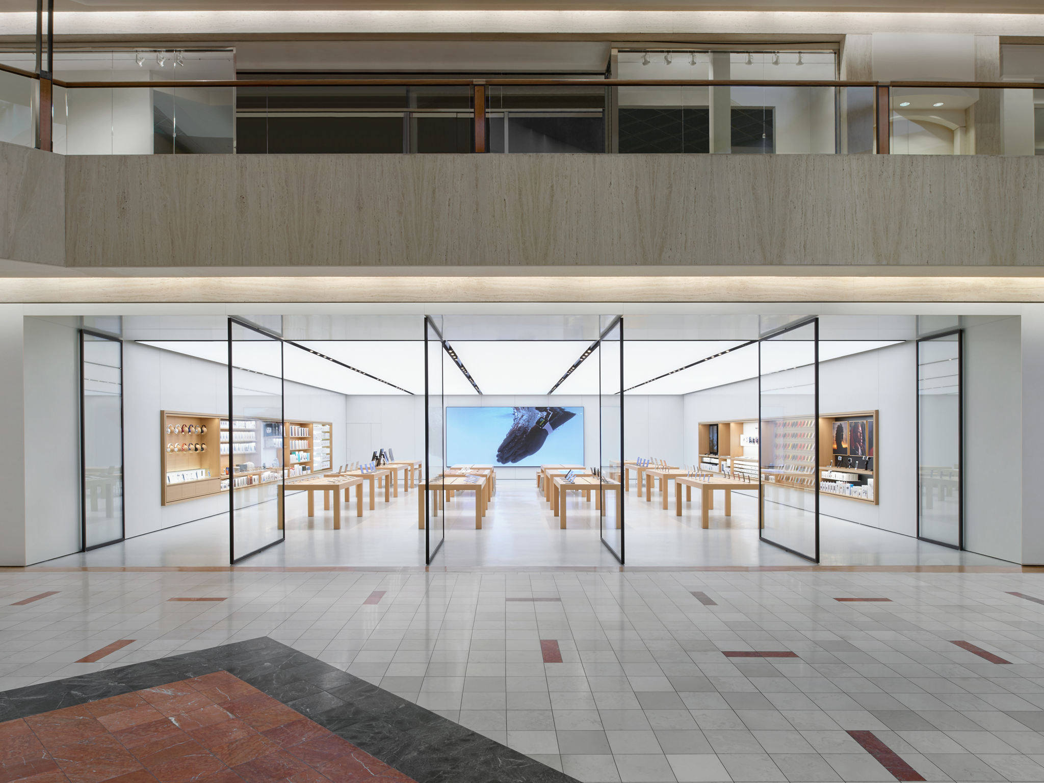 Apple Northbrook Photo