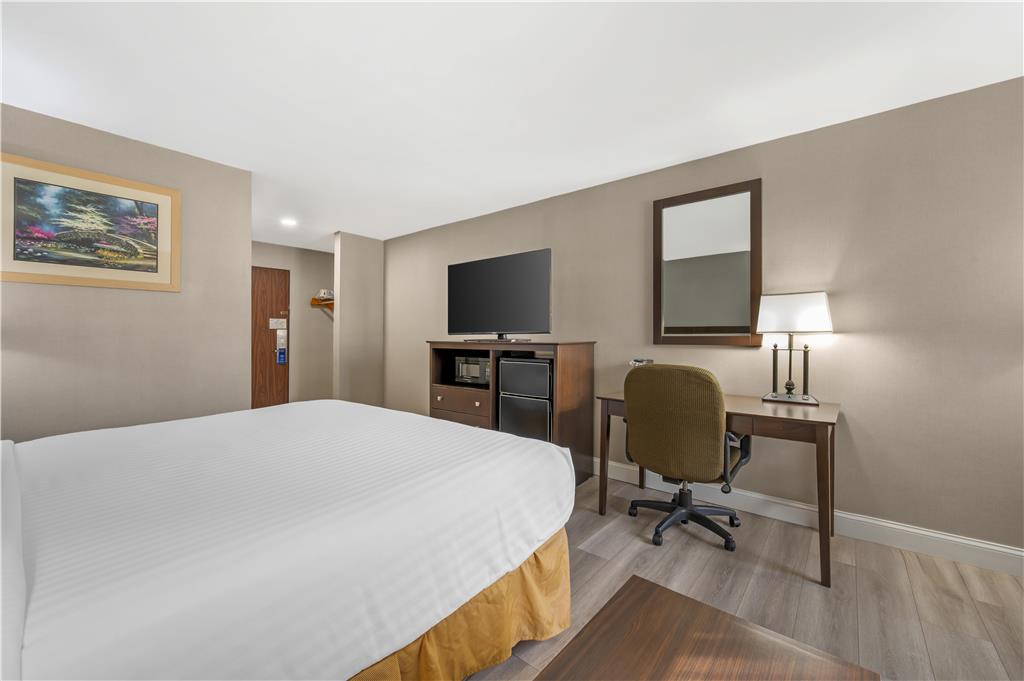 Best Western Manassas Image